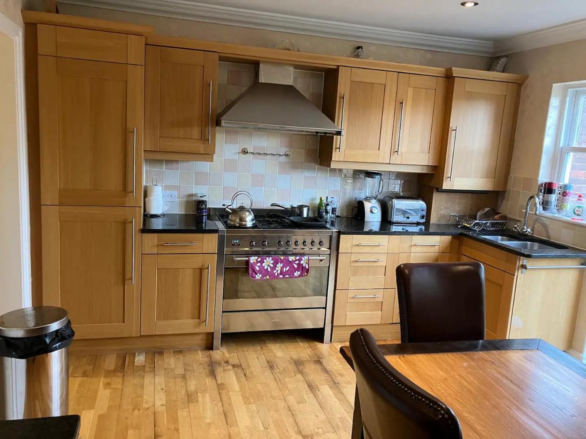 Central Chester Bedrooms Екстер'єр фото